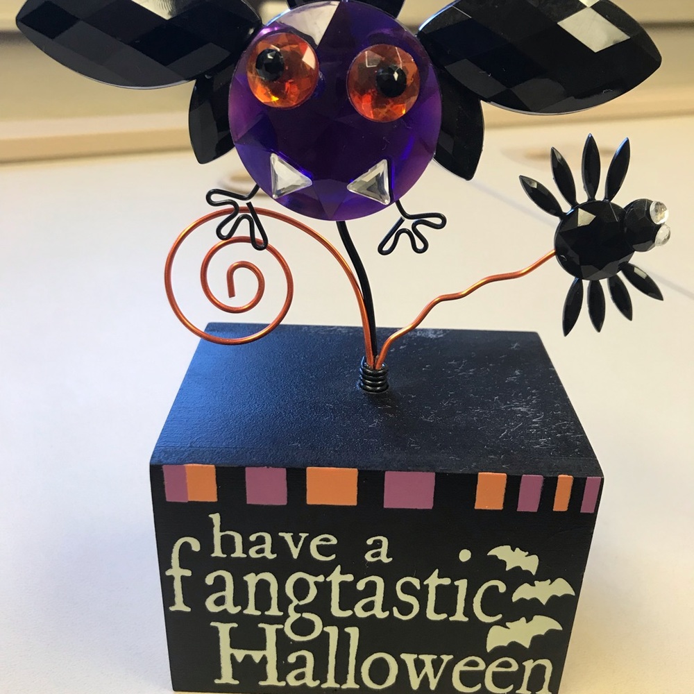Halloween Fangtastic Jeweled Message Block - Have a Fangtastic Halloween Bat